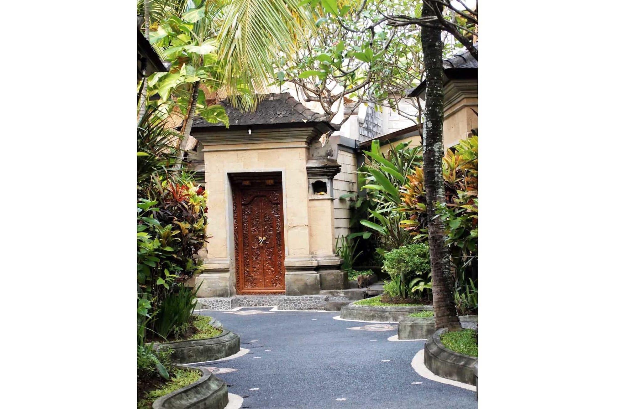 Puri Dewa Bharata Hotel & Villas Legian Exteriér fotografie