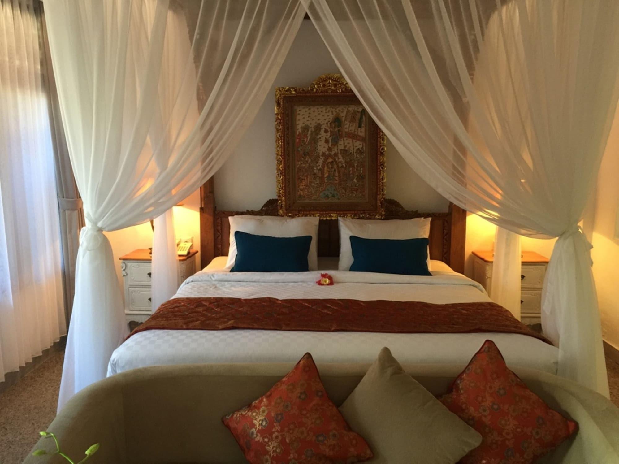 Puri Dewa Bharata Hotel & Villas Legian Exteriér fotografie