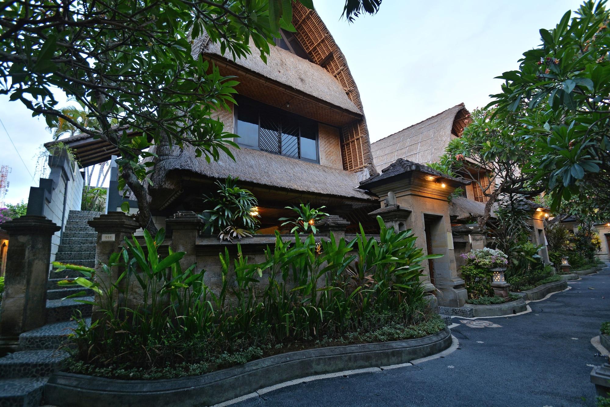 Puri Dewa Bharata Hotel & Villas Legian Exteriér fotografie