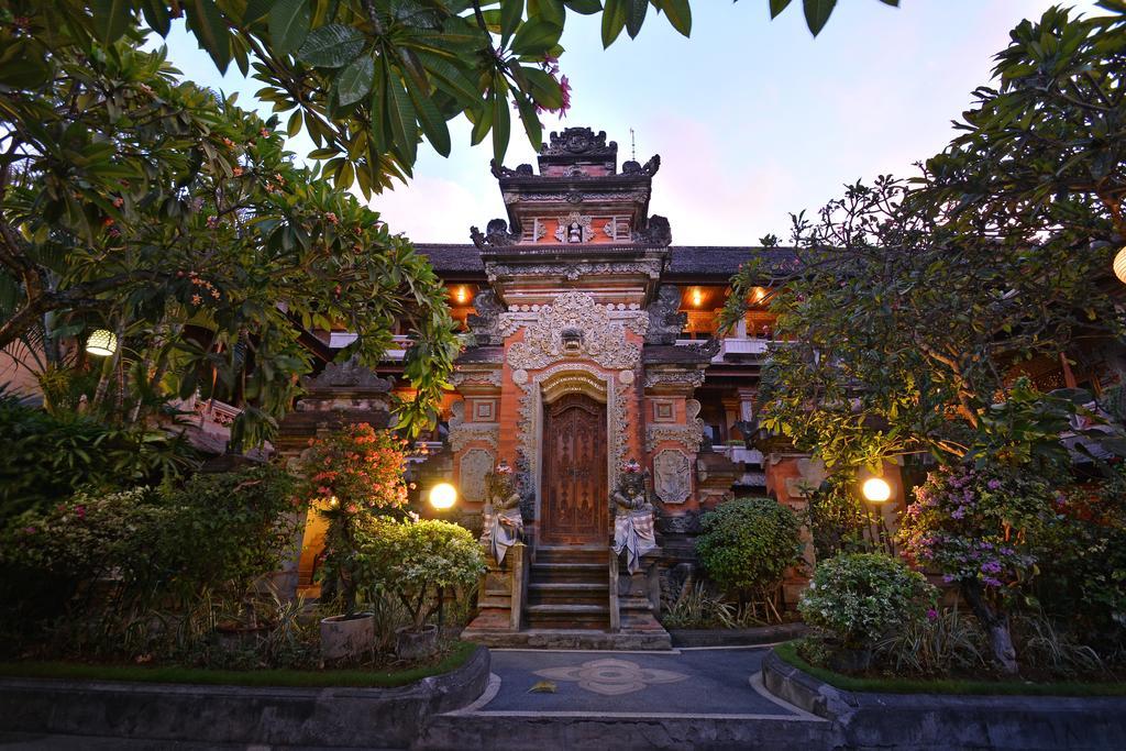 Puri Dewa Bharata Hotel & Villas Legian Exteriér fotografie