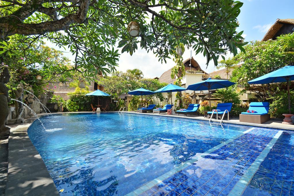 Puri Dewa Bharata Hotel & Villas Legian Exteriér fotografie