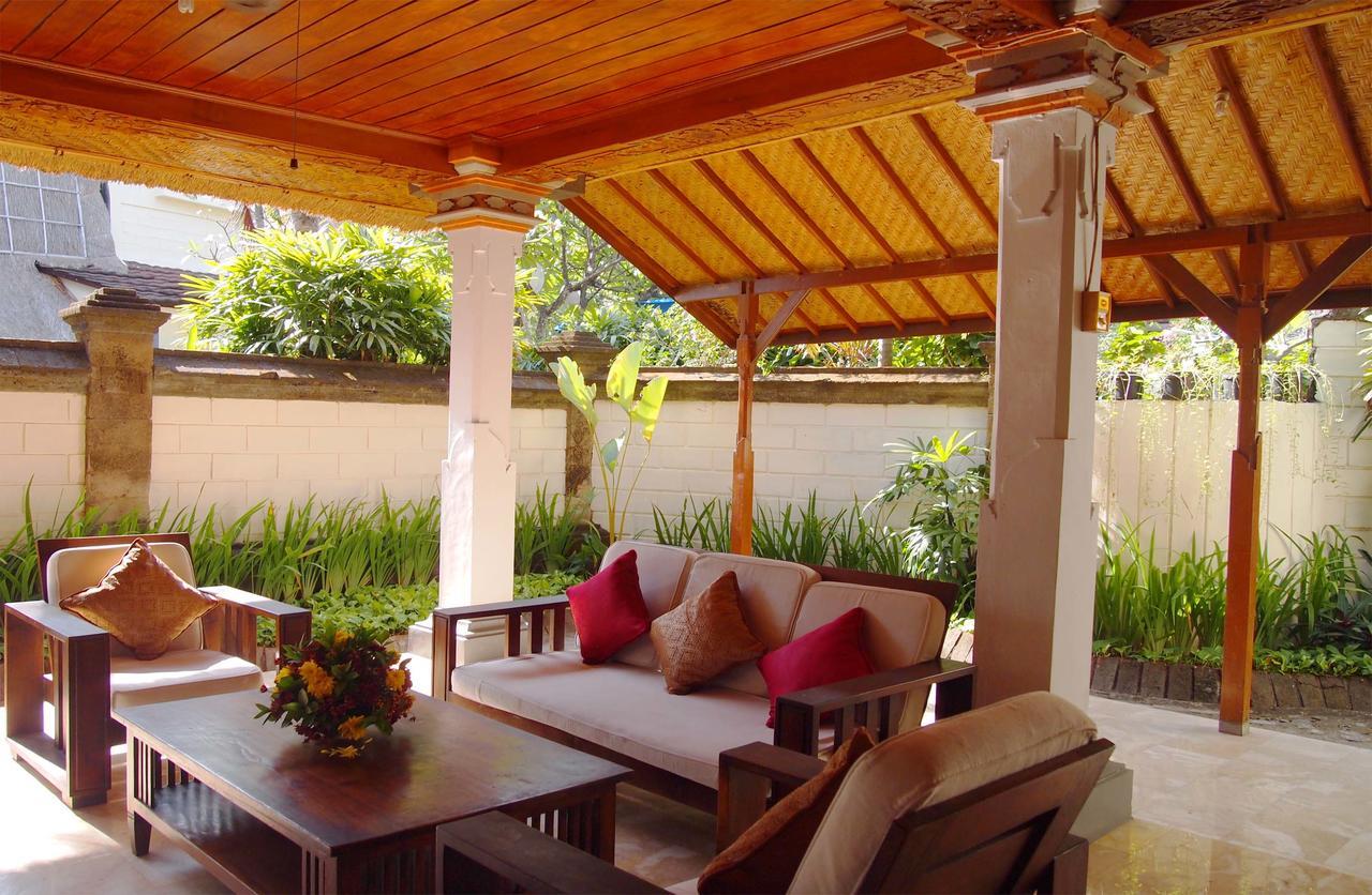 Puri Dewa Bharata Hotel & Villas Legian Exteriér fotografie